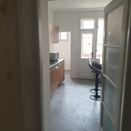 Newly Refurbished Prága